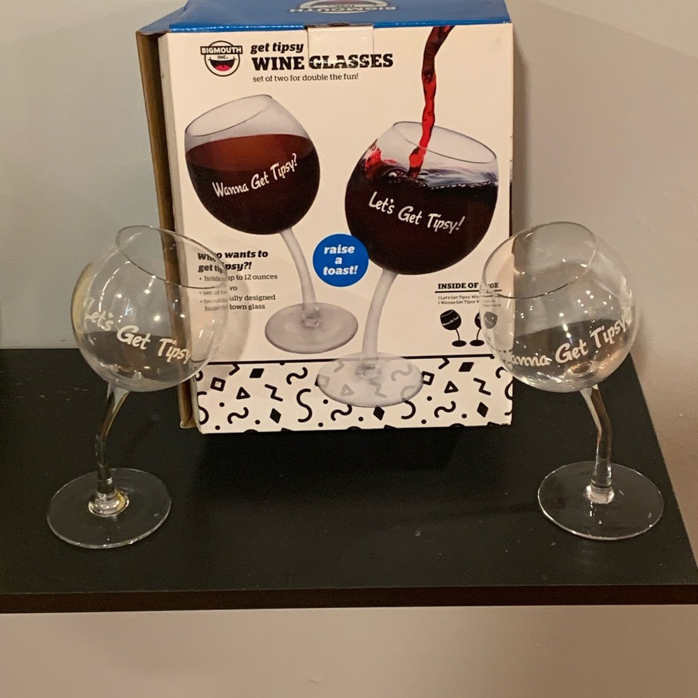 Get Tipsy Wine Glass Set - Clear